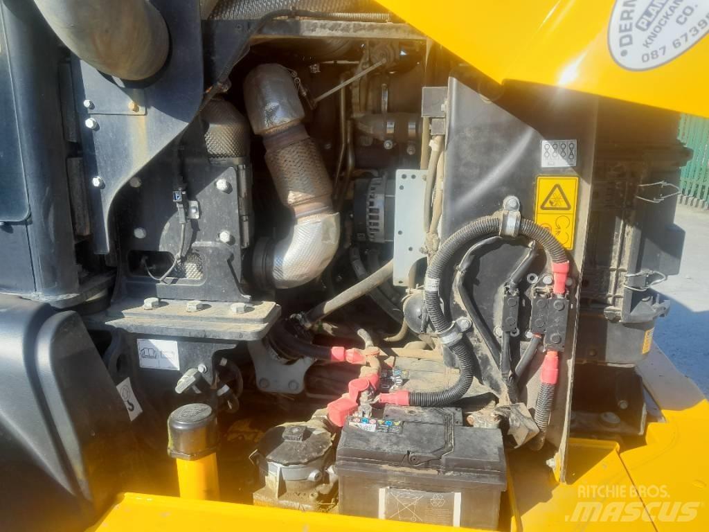 JCB TM 320 S Tarimsal teleskopik yükleyiciler