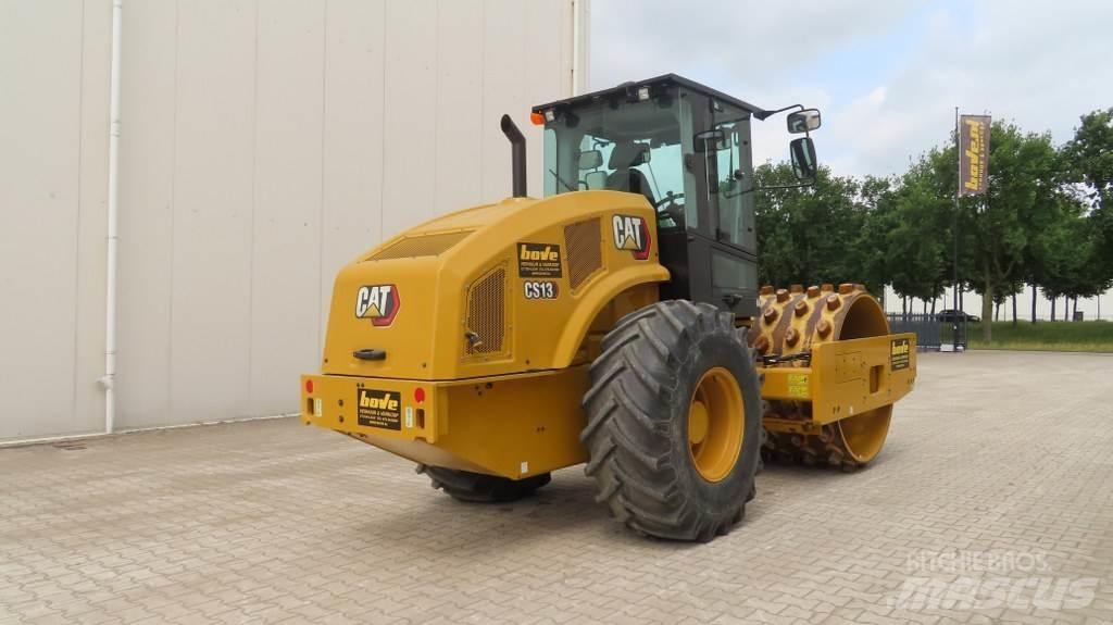 CAT CS13 Tek tamburlu silindirler