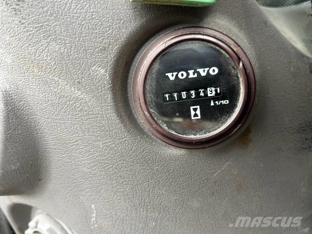 Volvo EC750EL Paletli ekskavatörler