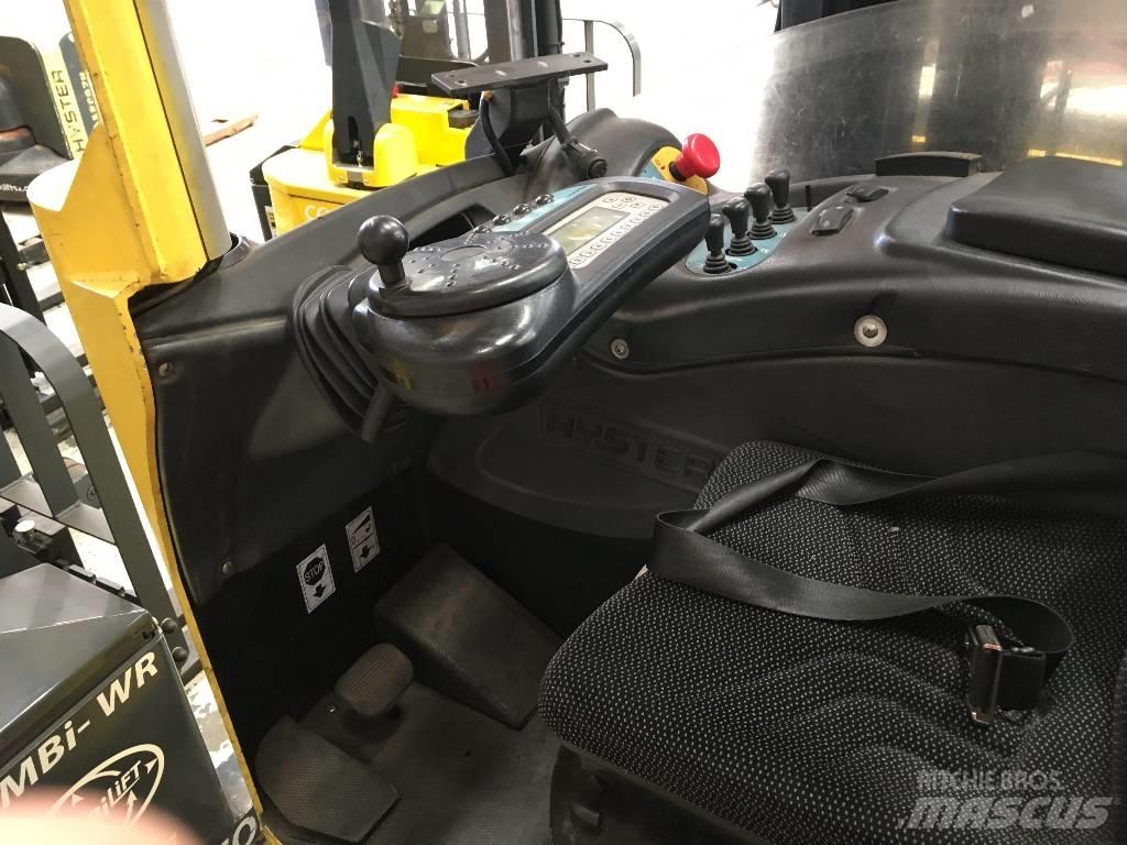 Hyster R2.0H Reach truck - depo içi istif araçları