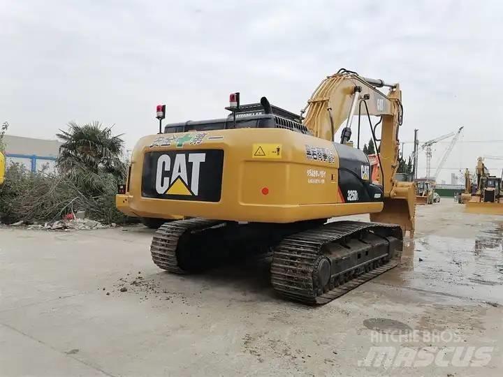 CAT 325 D L Paletli ekskavatörler