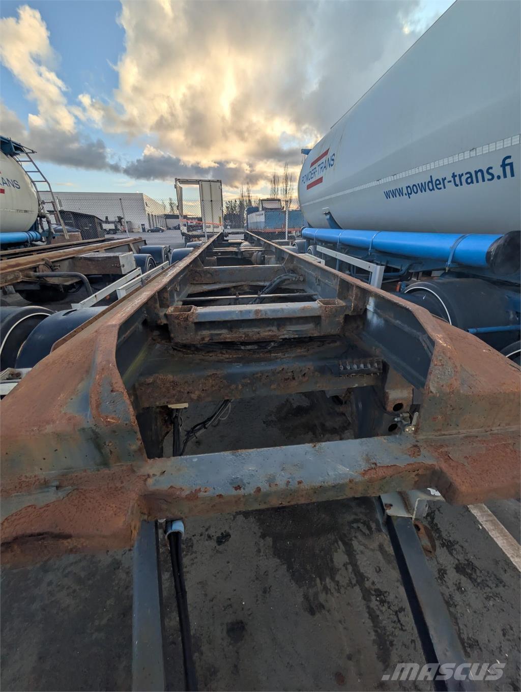 Jyki V31-W0 Römorklar