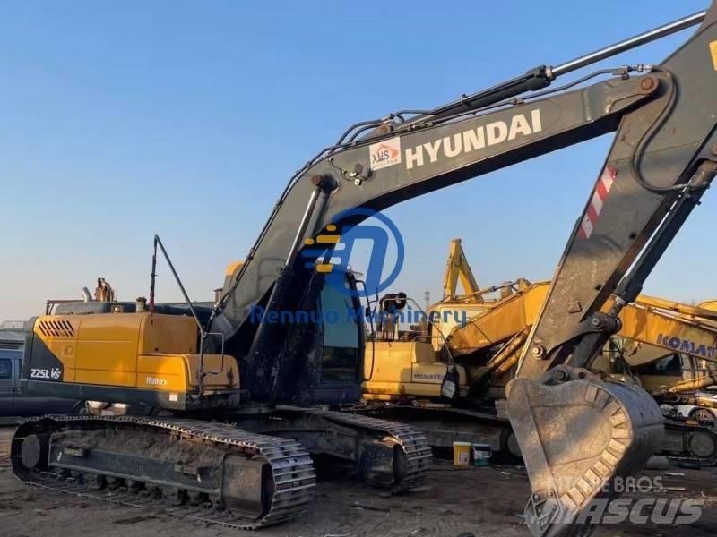 Hyundai 225VS Paletli ekskavatörler