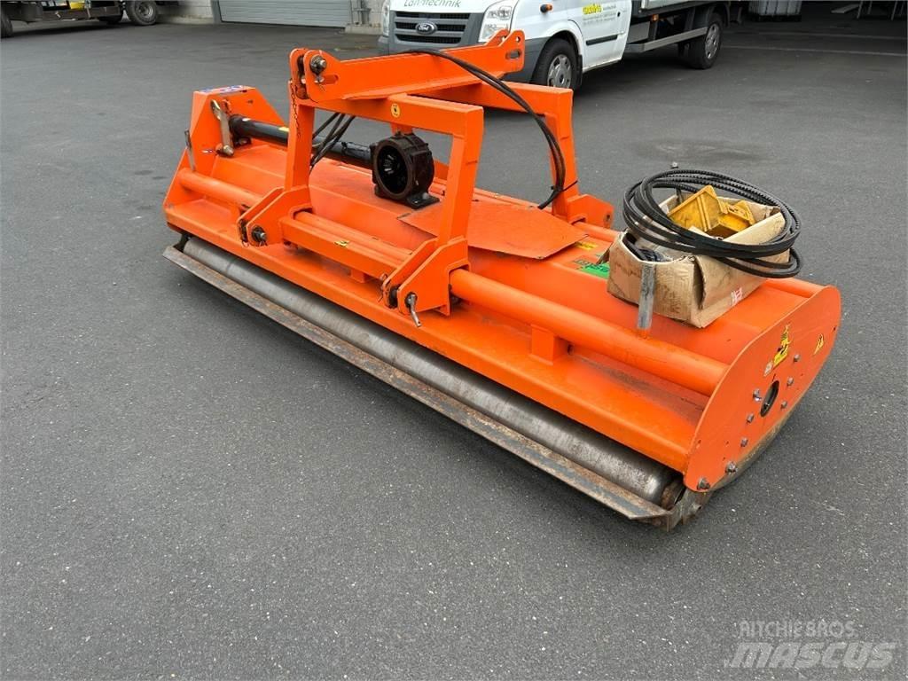 Agrimaster RV 280 Diger yol bakim makinalari