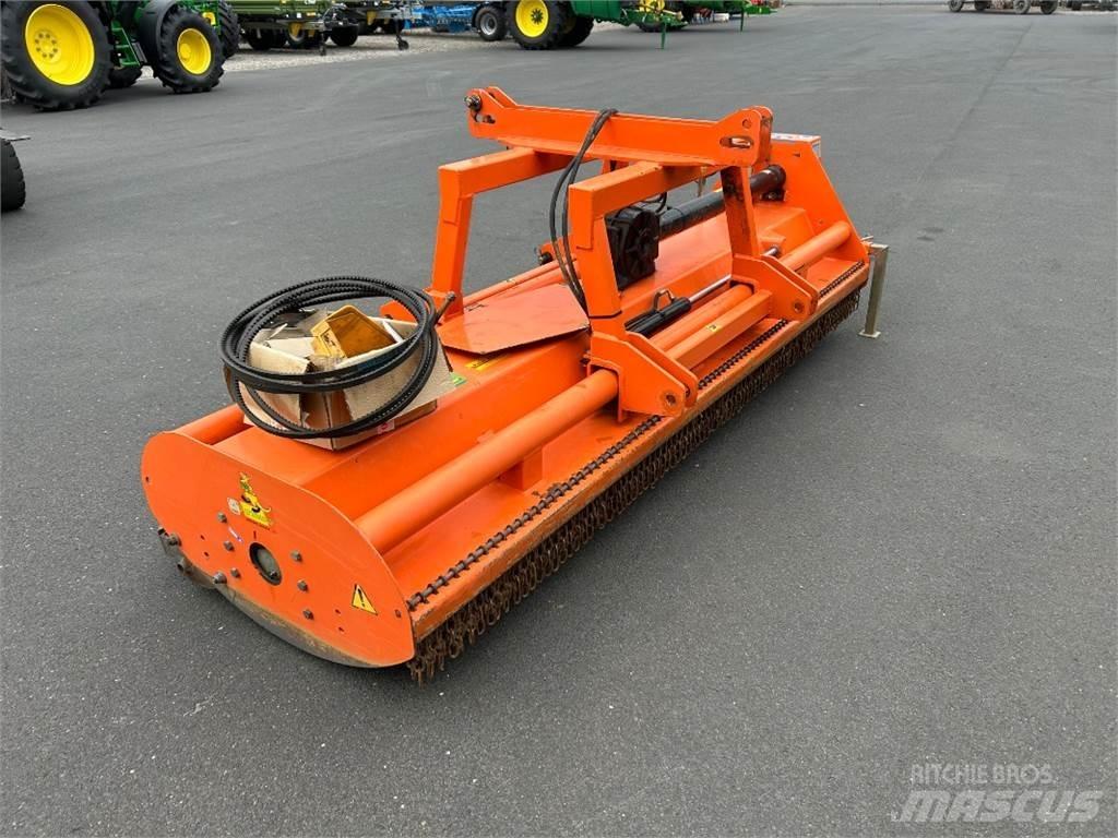 Agrimaster RV 280 Diger yol bakim makinalari