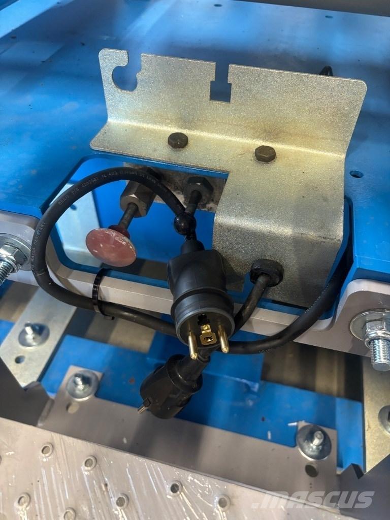 Genie GS 2646 Makasli platformlar