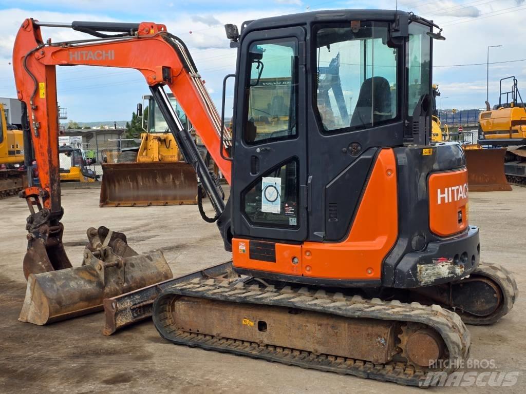 Hitachi ZX55U-5A CLR Mini ekskavatörler, 7 tona dek