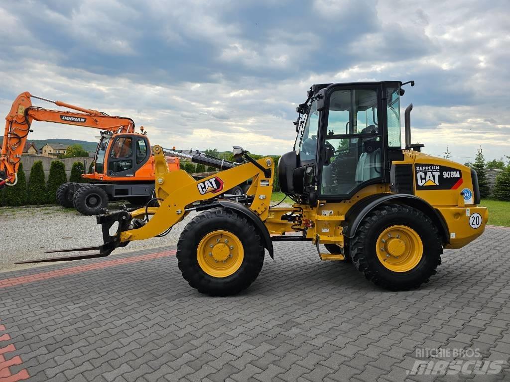 CAT 908 M Tekerlekli yükleyiciler