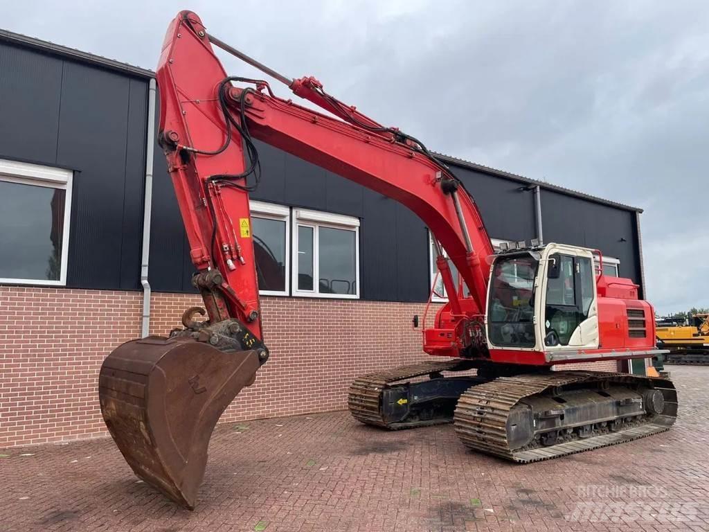 Hitachi ZX300LC-6 Paletli ekskavatörler