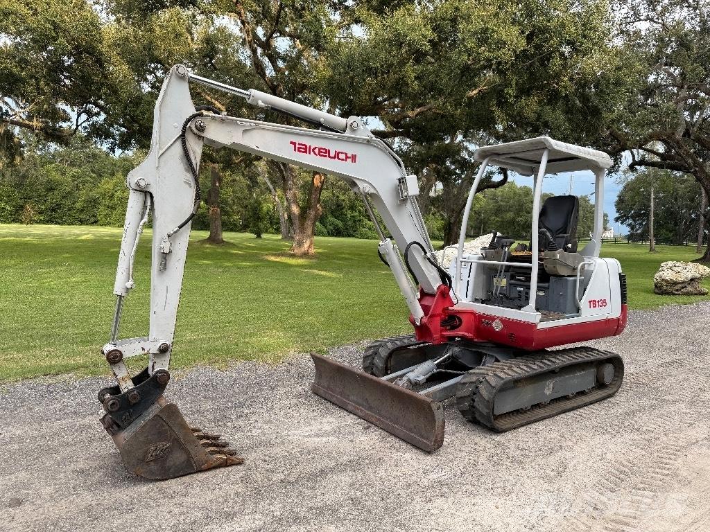 Takeuchi TB 135 Mini ekskavatörler, 7 tona dek
