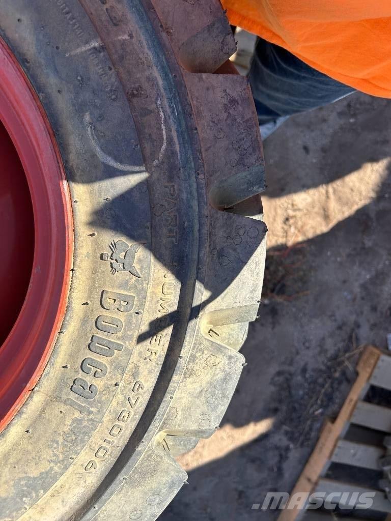 Bobcat 10x16.5 Tires Lastikler