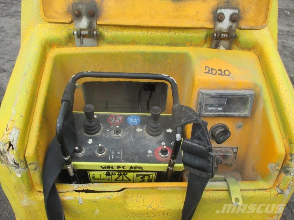 Ammann ARR 1575 Çift tamburlu silindirler