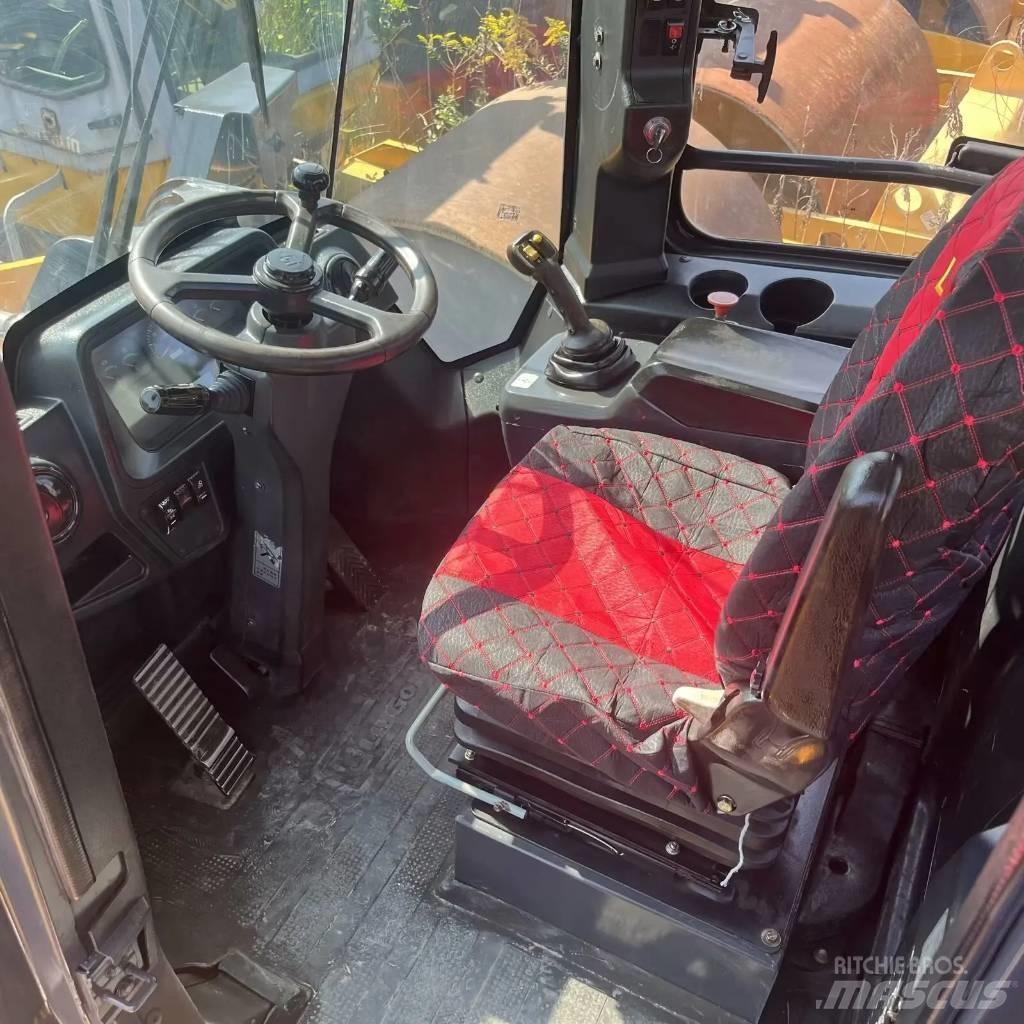 LiuGong 862 Tekerlekli yükleyiciler
