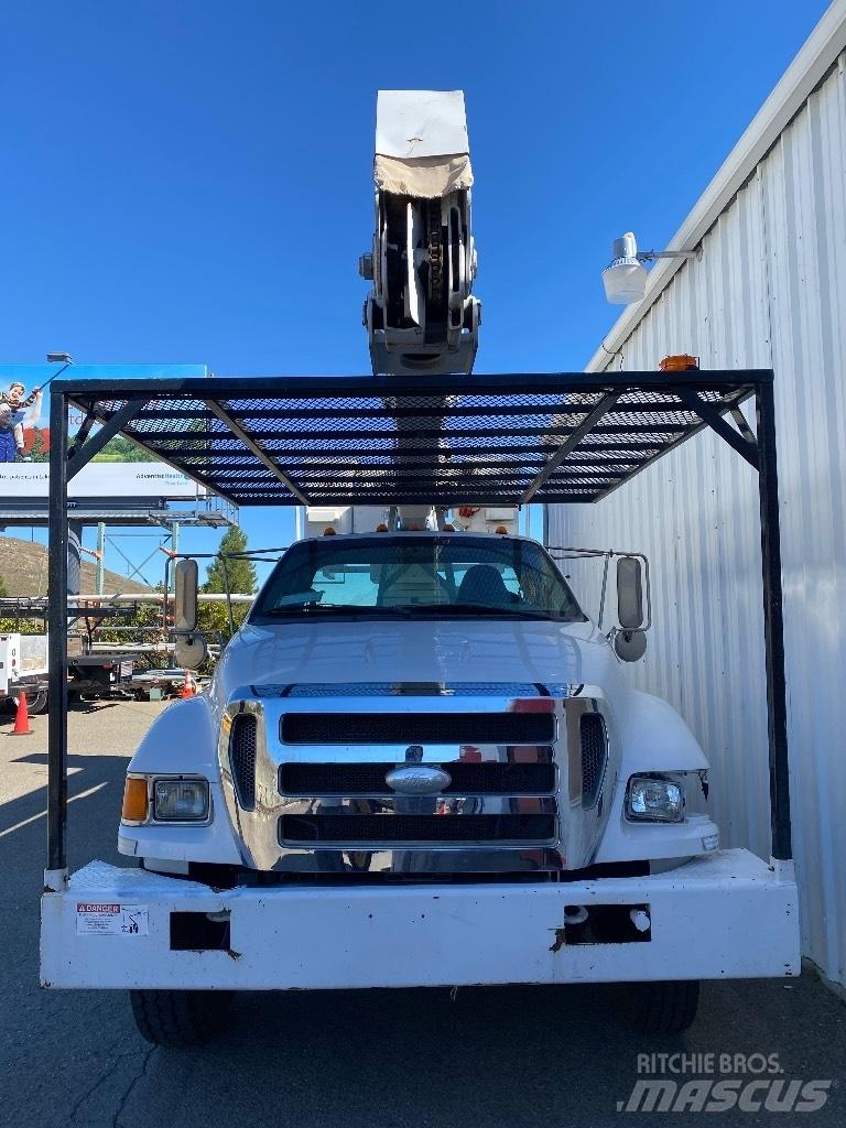 Ford F 750 SD Araç üstü platformlar
