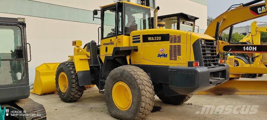 Komatsu WA 320-5 Tekerlekli yükleyiciler