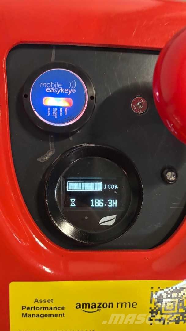 Linde MP13 Akülü depo ekipmanları