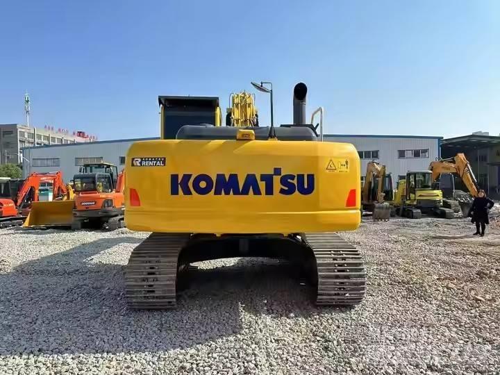 Komatsu PC 220 Paletli ekskavatörler