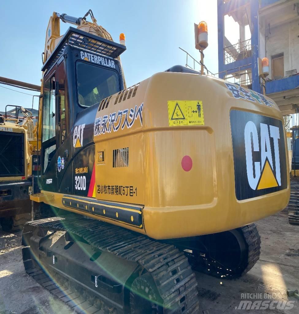 CAT 320 D Paletli ekskavatörler