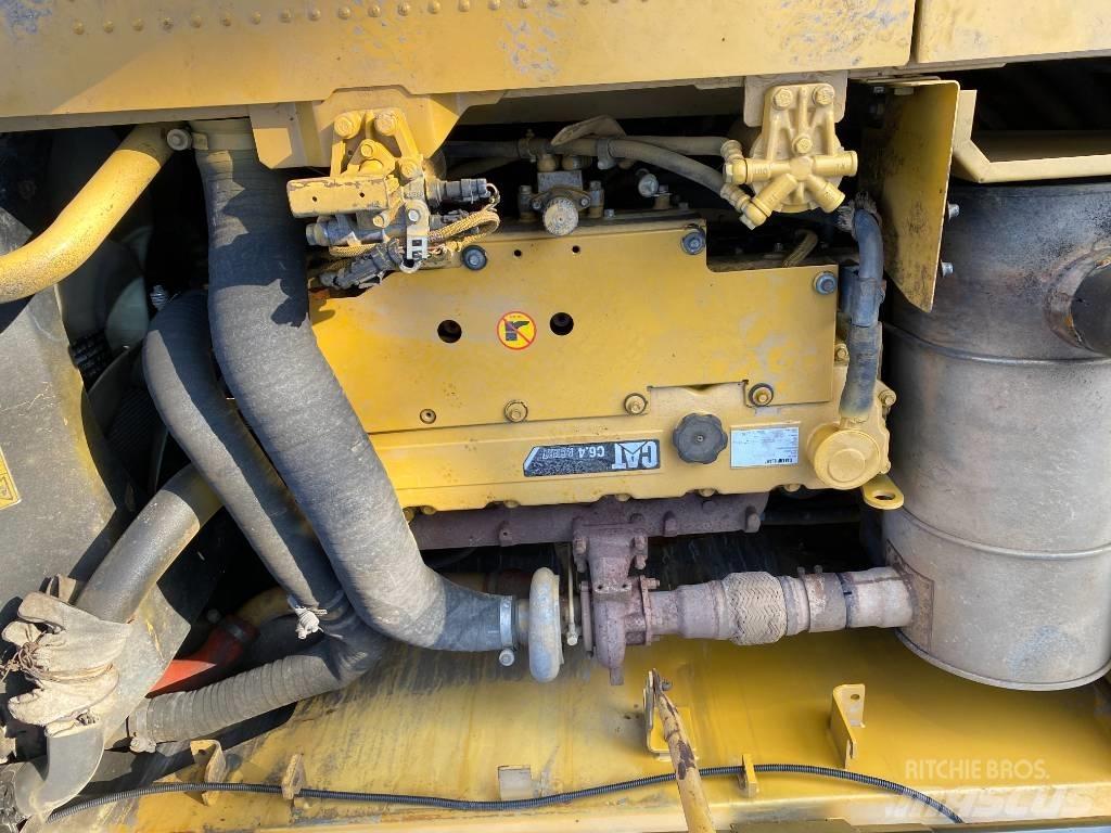 CAT 320 D Paletli ekskavatörler
