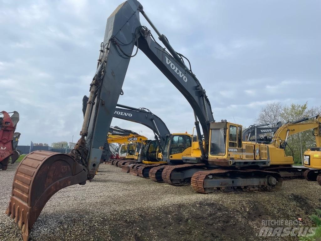 Volvo EC450 Paletli ekskavatörler