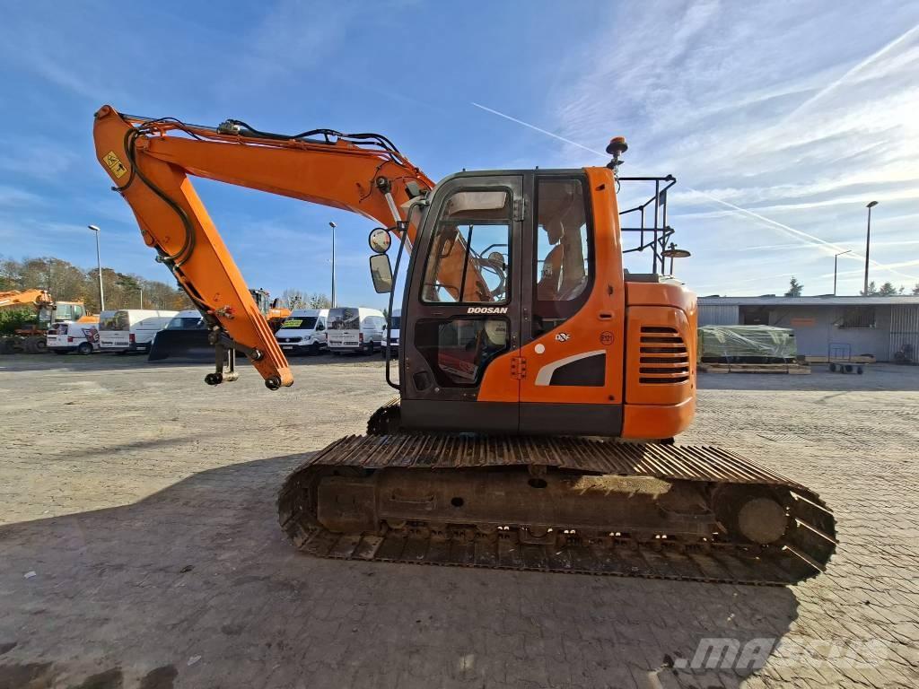 Doosan DX 140 LCR Paletli ekskavatörler