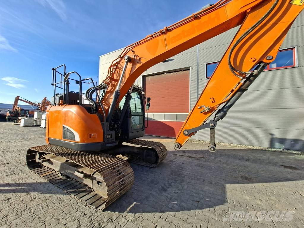 Doosan DX 140 LCR Paletli ekskavatörler