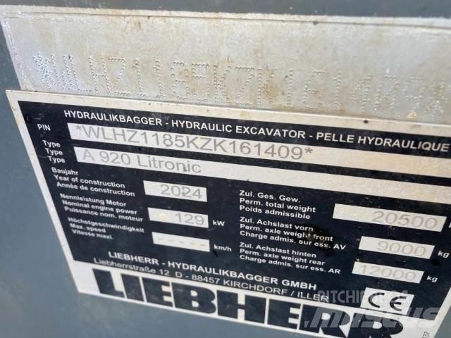 Liebherr A920 Lastik tekerli ekskavatörler