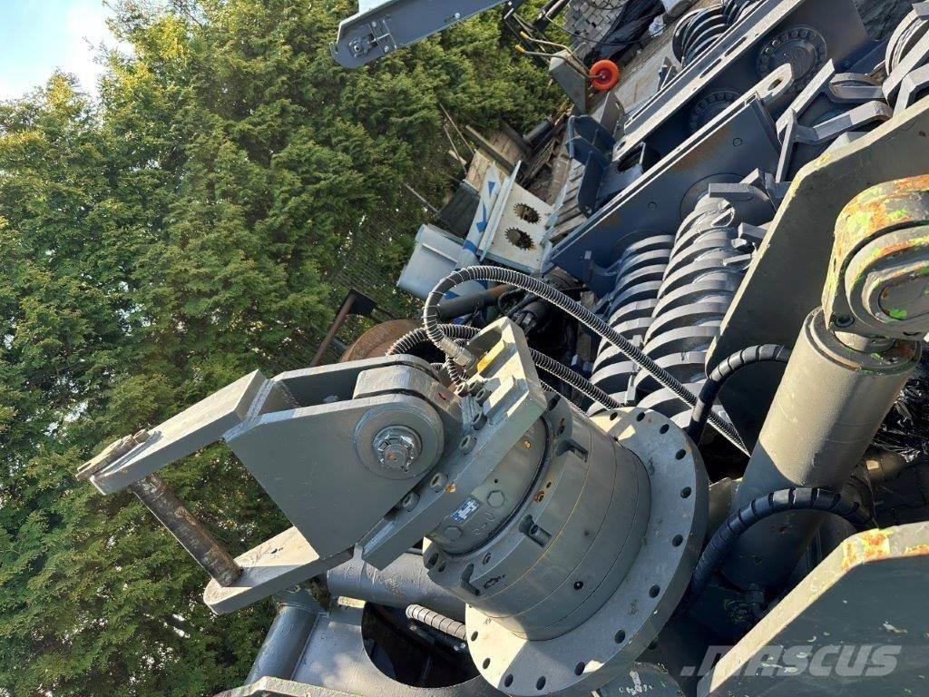 Sennebogen 735 M Atık taşıma araçları