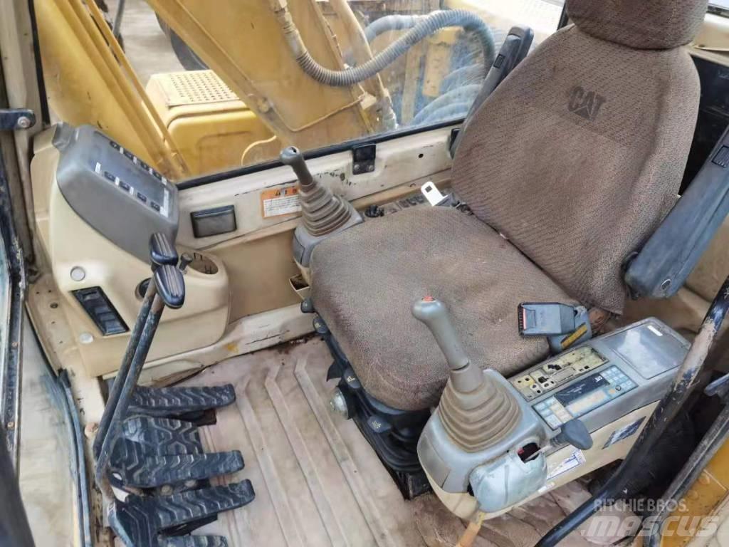 CAT 312 B Paletli ekskavatörler
