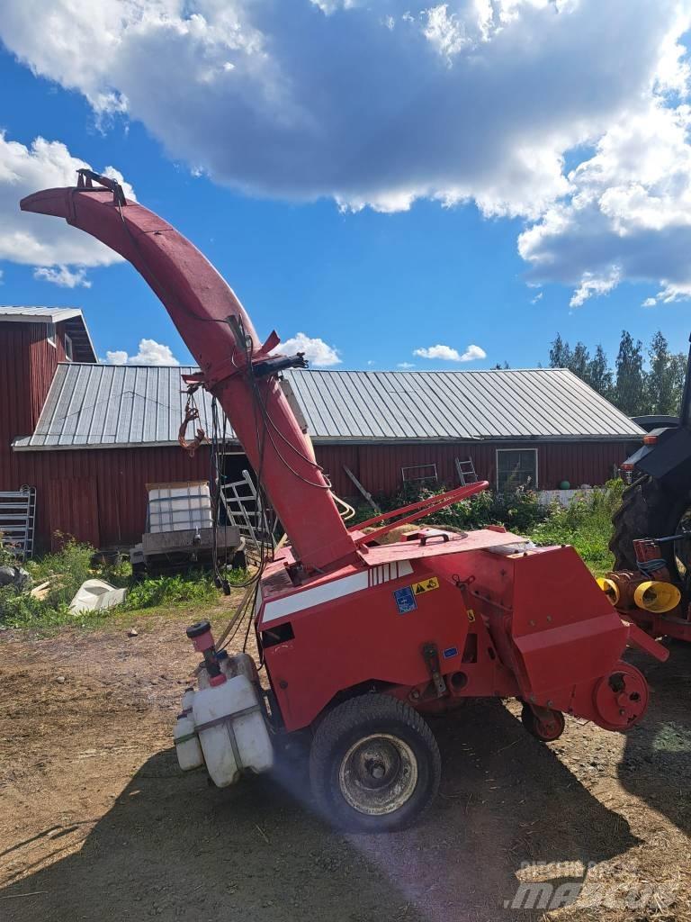 JF 850 Silaj makinasi
