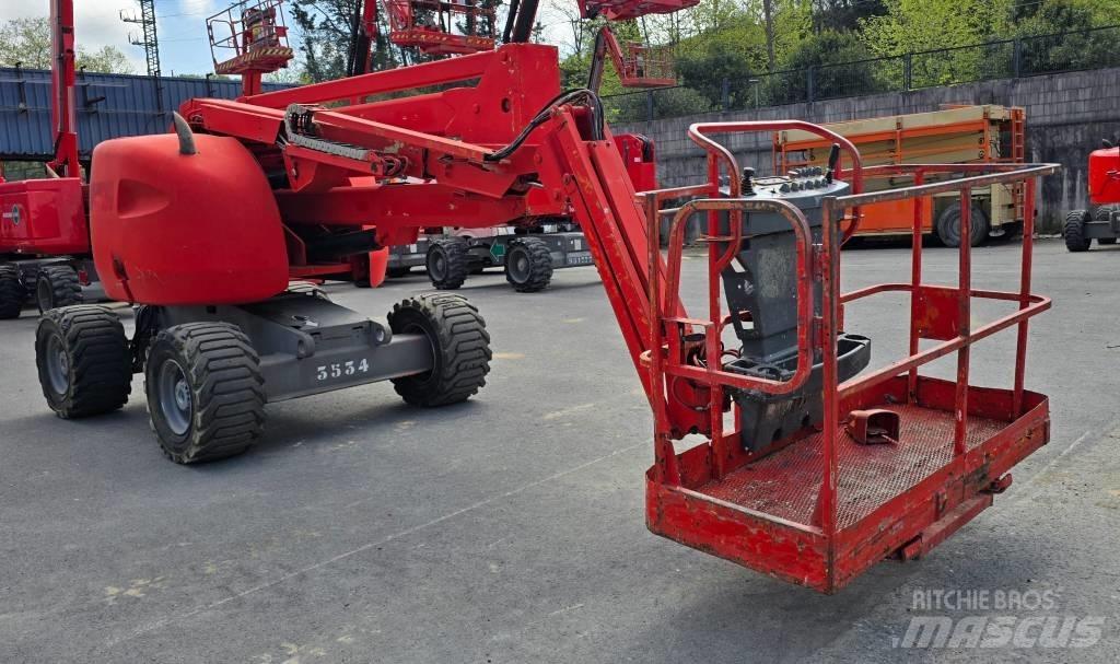 JLG 450 AJ II Körüklü personel platformları