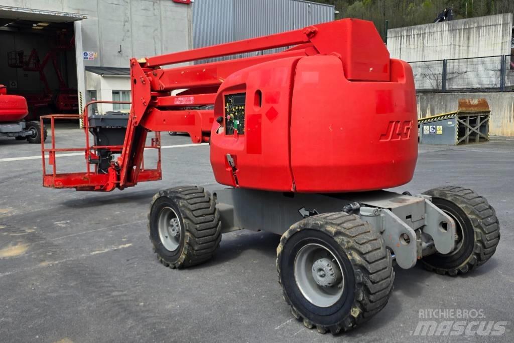 JLG 450 AJ II Körüklü personel platformları