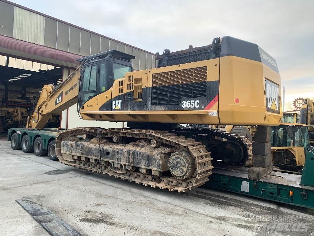 CAT 365 C Paletli ekskavatörler