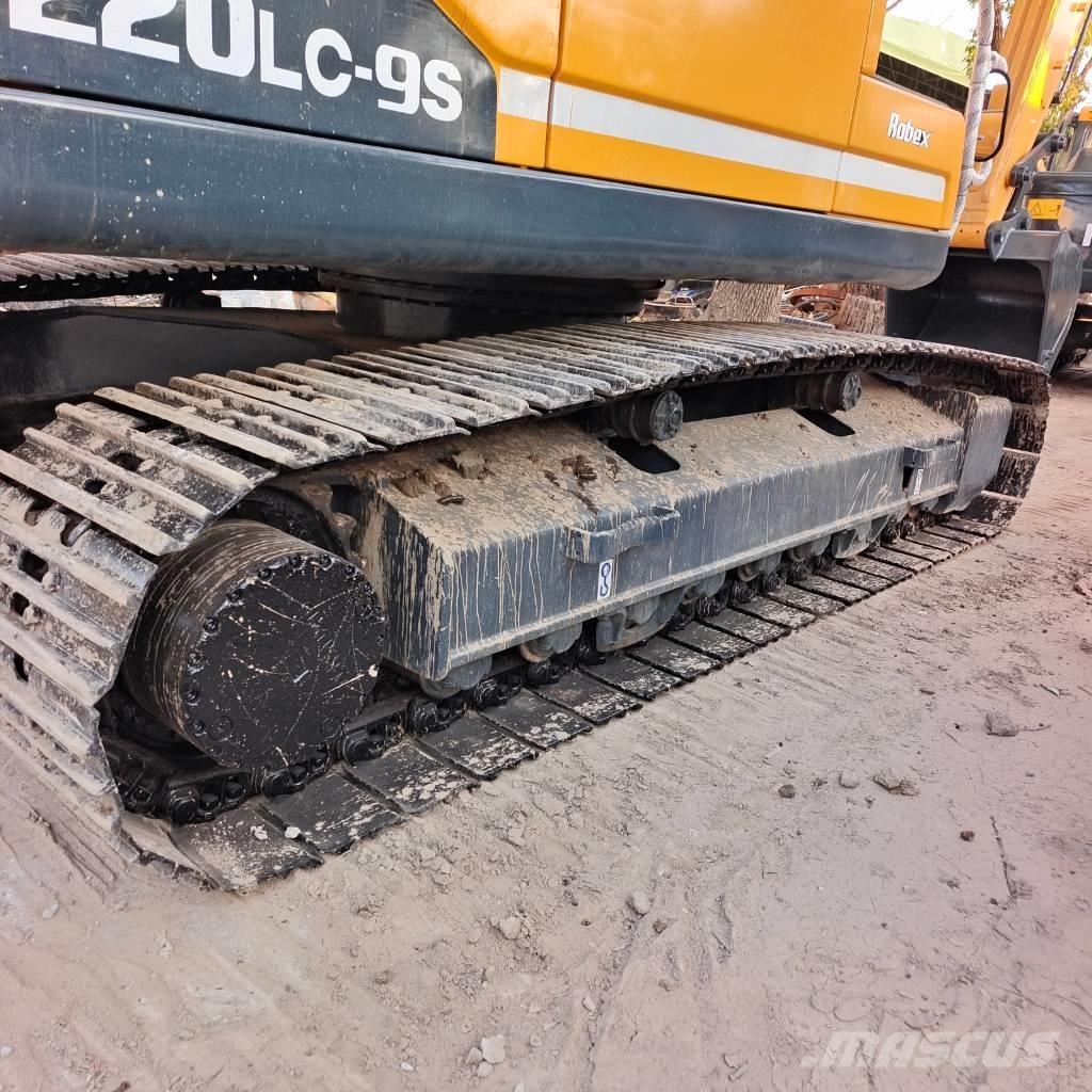 Hyundai 220LC-9S Paletli ekskavatörler