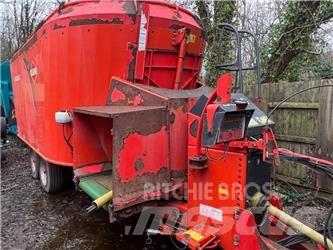 Kuhn EuroMix Hayvan besleyiciler