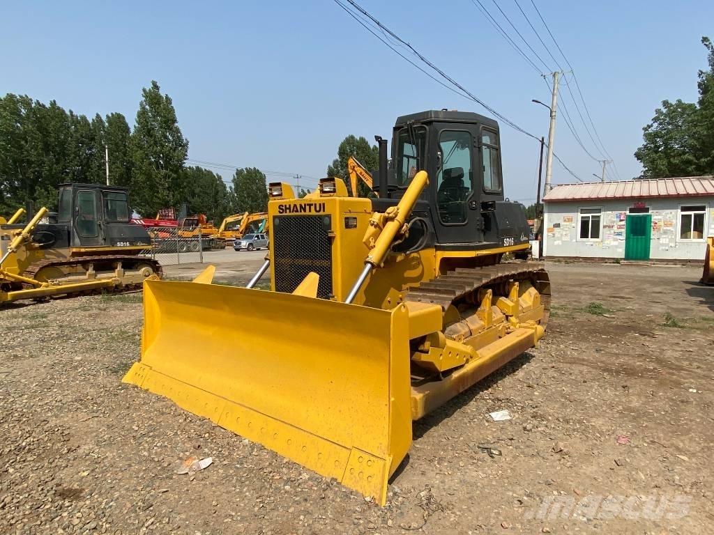 Shantui SD 16 Paletli dozerler