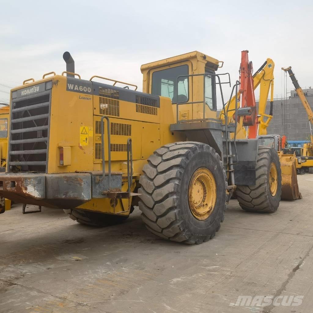 Komatsu WA 600-6 Tekerlekli yükleyiciler