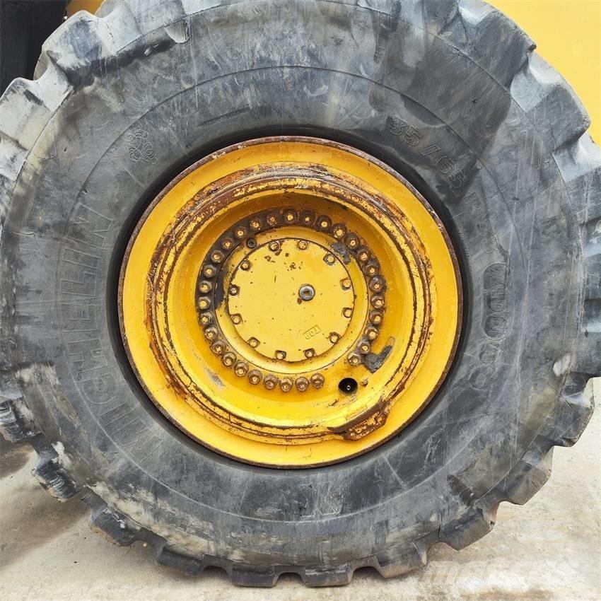 Komatsu WA 600-6 Tekerlekli yükleyiciler