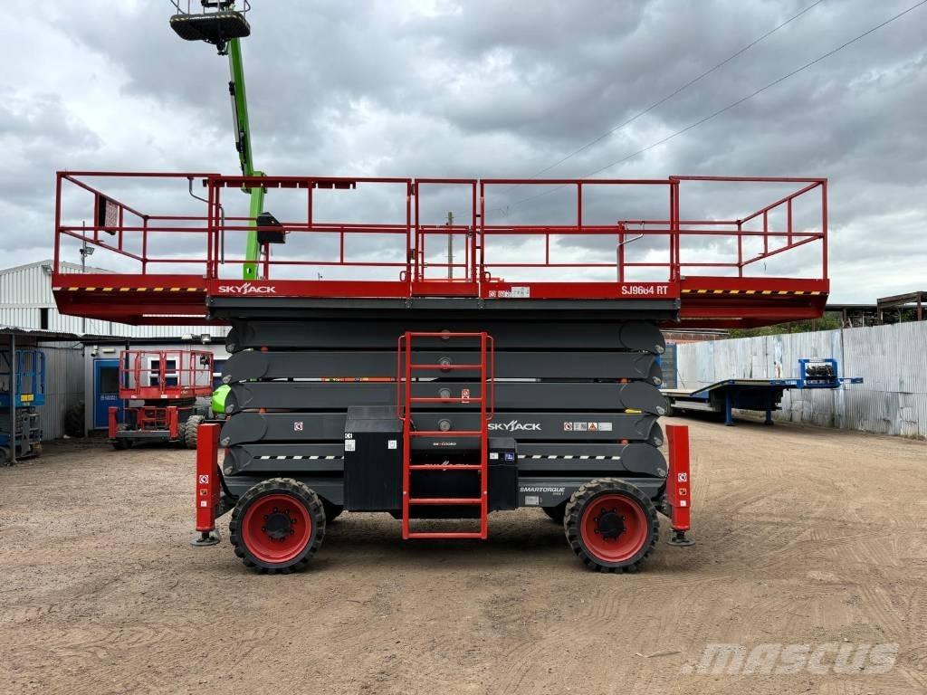 SkyJack SJ 9664 RT Makasli platformlar