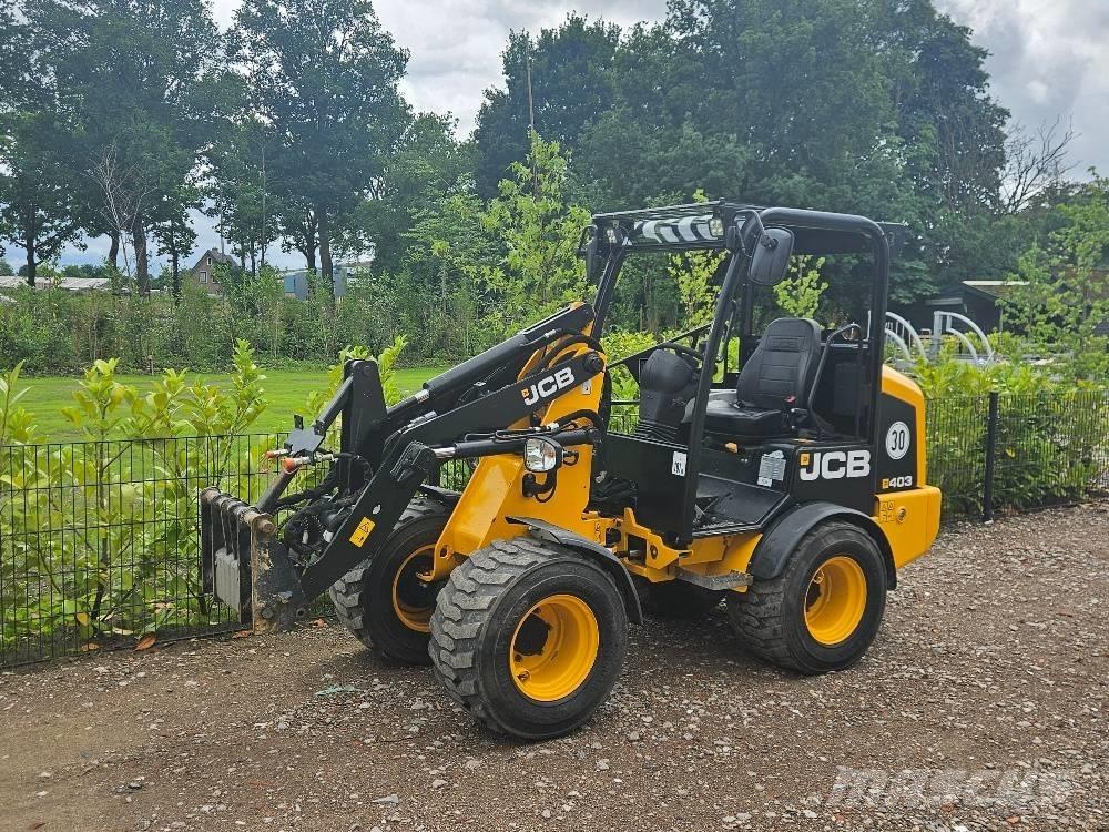 JCB 403 Mini yükleyiciler