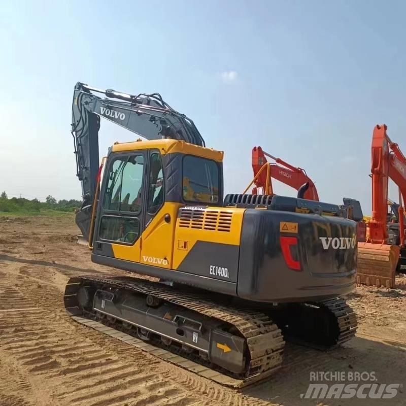 Volvo EC140 Paletli ekskavatörler