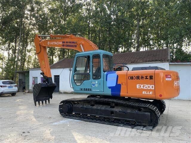 Hitachi EX200 Paletli ekskavatörler