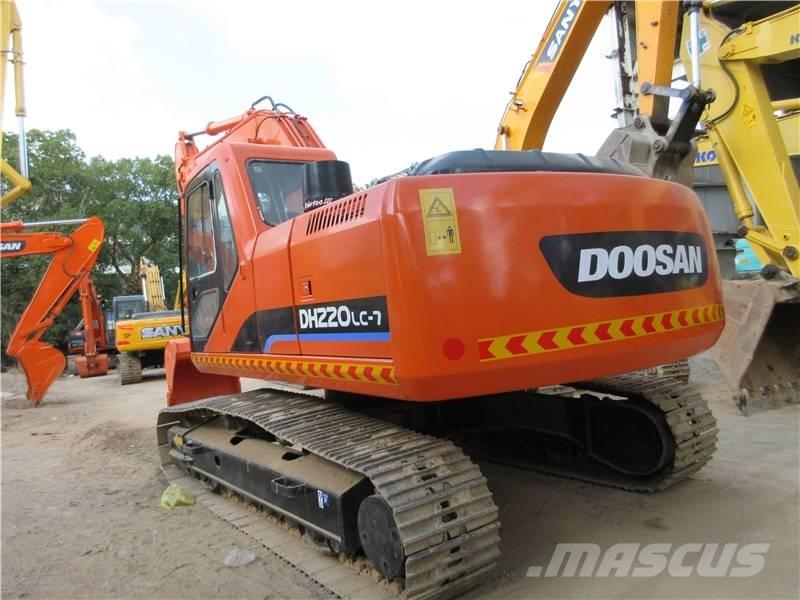 Doosan DH 210 W-7 Paletli ekskavatörler