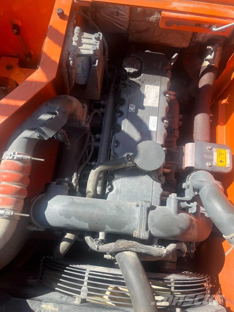 Doosan 235 LCR Paletli ekskavatörler