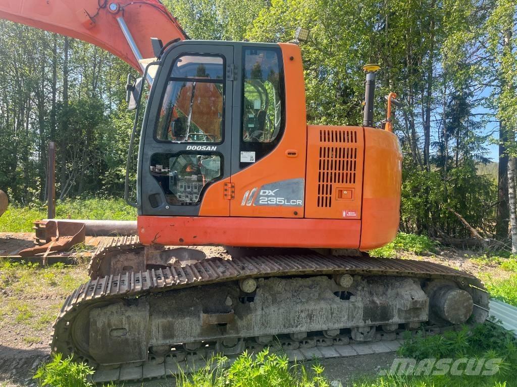 Doosan 235 LCR Paletli ekskavatörler