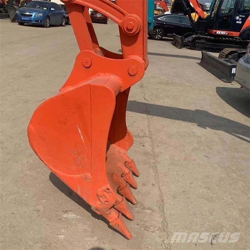 Kubota KX 165 Paletli ekskavatörler
