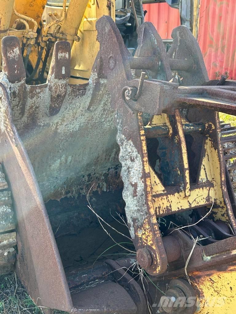 John Deere 120 Paletli ekskavatörler