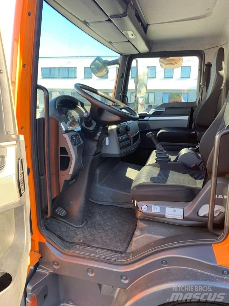 Palfinger P 300 KS Araç üstü platformlar