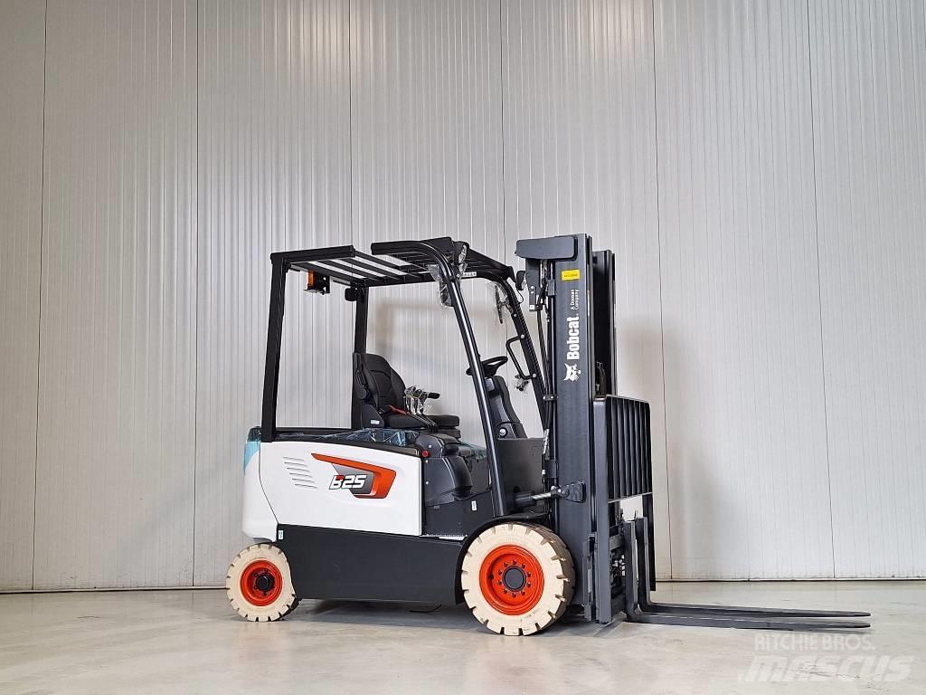 Bobcat B25X-7 PLUS Elektrikli forkliftler
