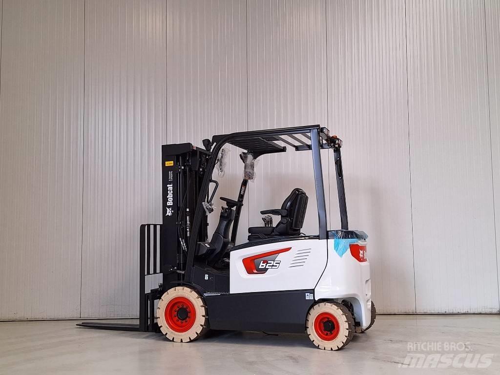 Bobcat B25X-7 PLUS Elektrikli forkliftler